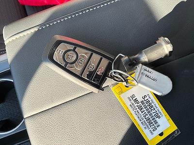 Used 2025 Lincoln Nautilus Reserve for sale #SJ898270P - photo 2