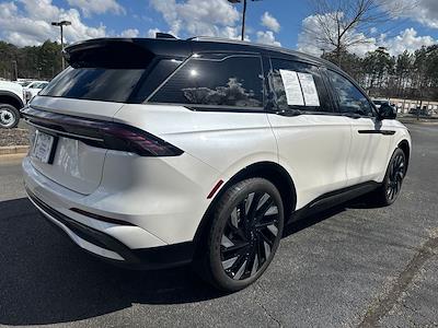 Used 2025 Lincoln Nautilus - photo 1