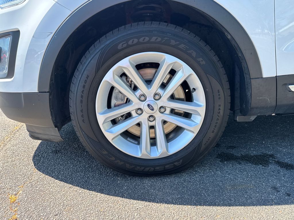 Used 2017 Ford Explorer - photo 26