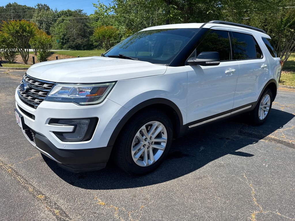 Used 2017 Ford Explorer - photo 5