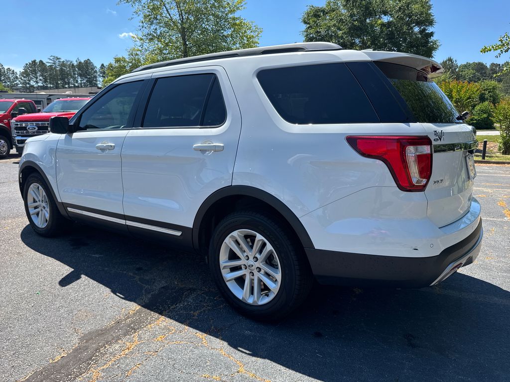 Used 2017 Ford Explorer - photo 11