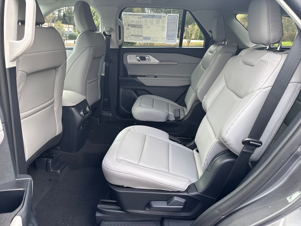 New 2026 Ford Explorer - photo 31