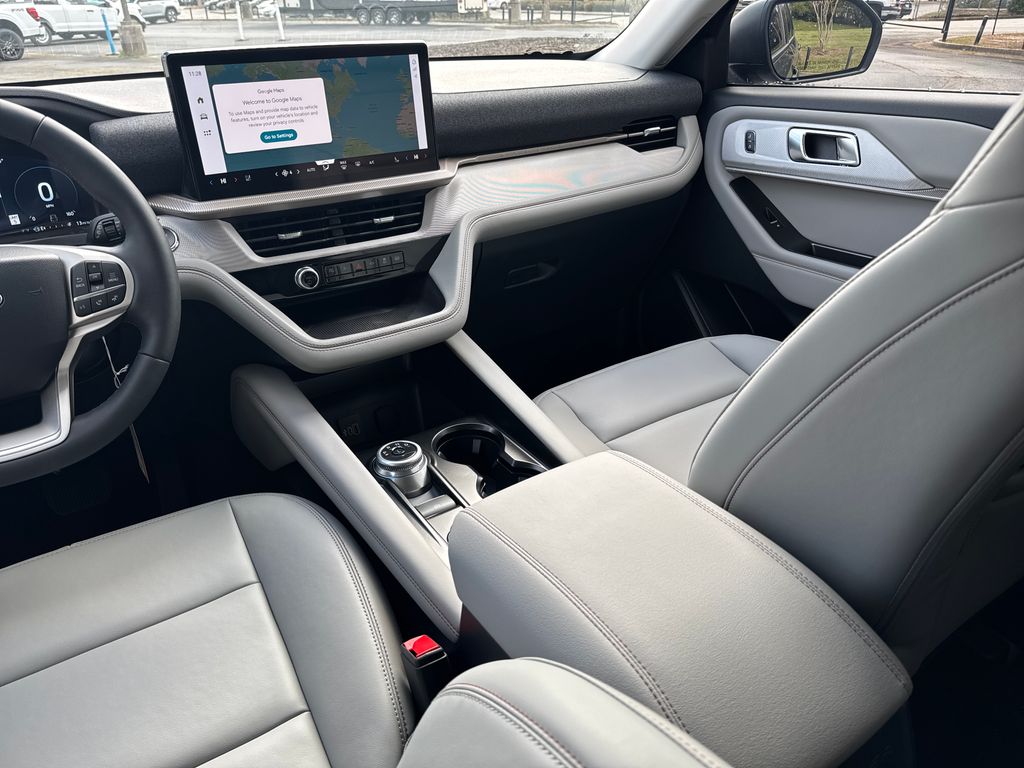 New 2026 Ford Explorer - photo 32