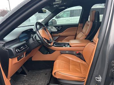 Used 2022 Lincoln Aviator - photo 1