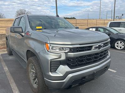 Used 2024 Chevrolet Silverado 1500 - photo 1