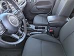2021 Jeep Gladiator Crew Cab 4x4 Pickup for sale #P13717B - photo 19