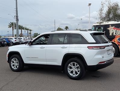 2023 Jeep Grand Cherokee 4x4 SUV for sale #P13878 - photo 2