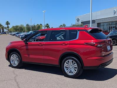 2024 Mitsubishi Outlander FWD SUV for sale #P14039 - photo 2