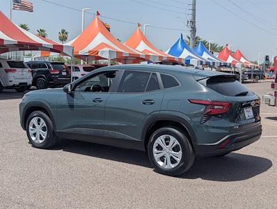 2025 Chevrolet Trax FWD SUV for sale #P14143 - photo 2