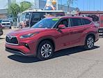 Used 2023 Toyota Highlander XLE SUV for sale #P14198 - photo 1