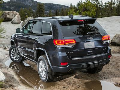 Used 2015 Jeep Grand Cherokee - photo 1