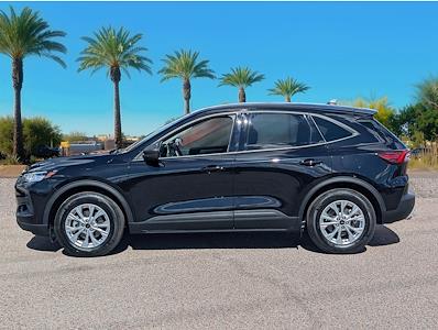 Used 2025 Ford Escape - photo 1