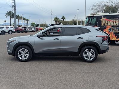 Used 2024 Chevrolet Trax - photo 1