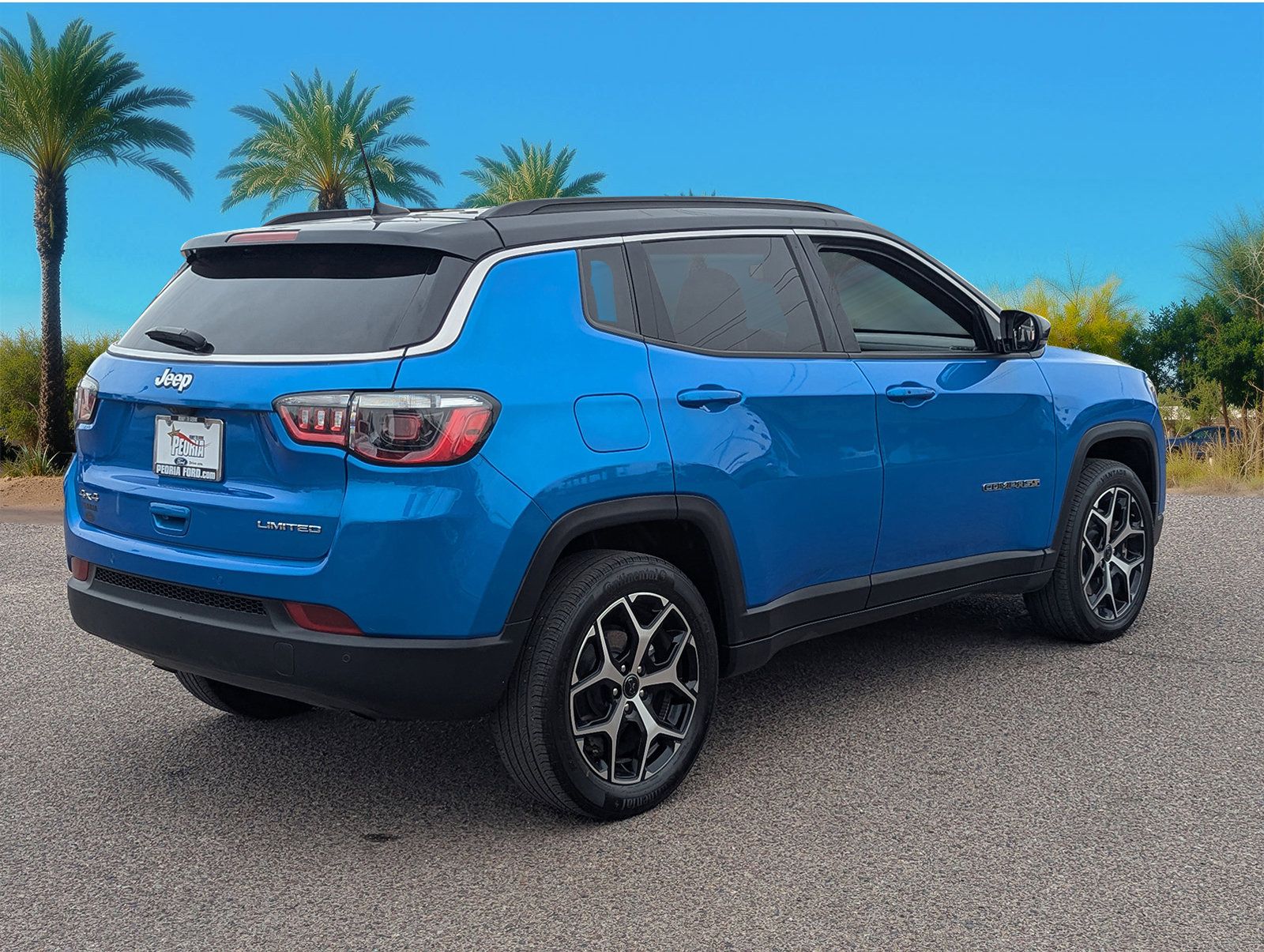 Used 2025 Jeep Compass - photo 6