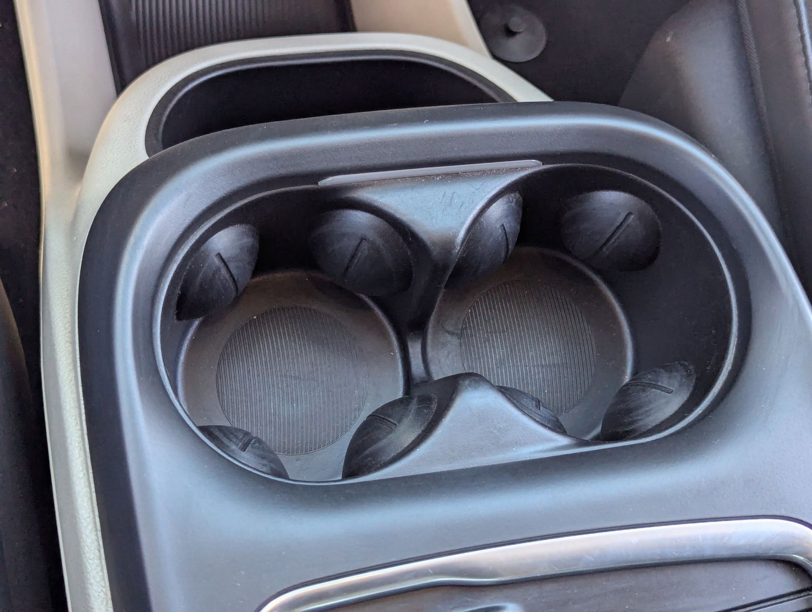 Used 2023 Chrysler Pacifica - photo 26
