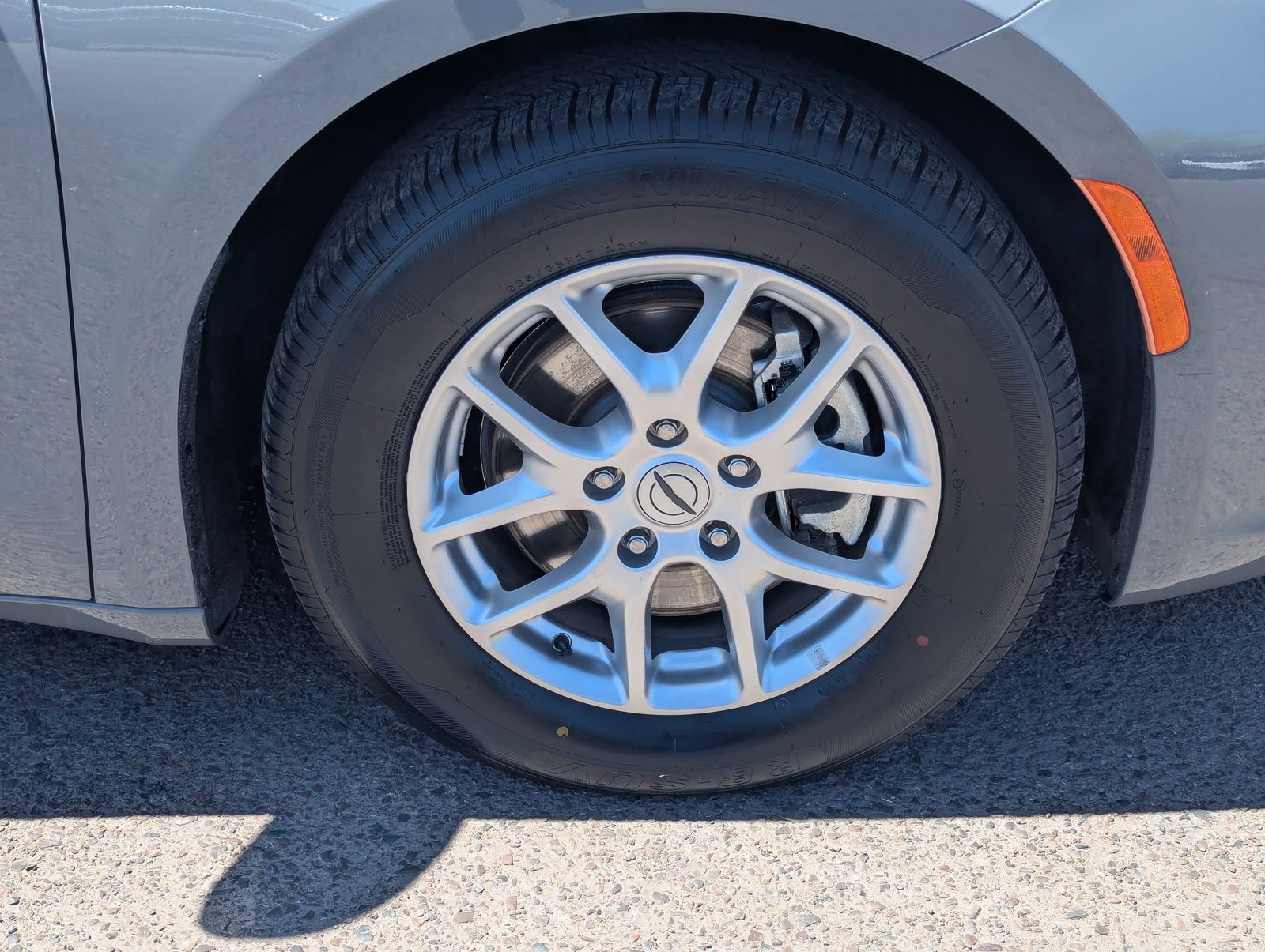 Used 2023 Chrysler Pacifica - photo 10
