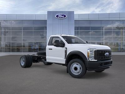 2025 Ford F-600 Regular Cab DRW 4x2 Cab Chassis for sale #SDA14041 - photo 1