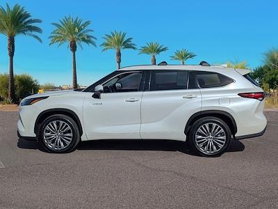 Used 2020 Toyota Highlander Platinum for sale #SEA04110B - photo 2