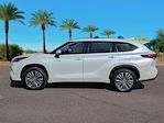 2020 Toyota Highlander FWD SUV for sale #SEA04110B - photo 3