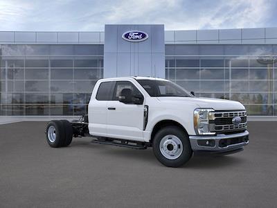 New 2025 Ford F-350 Super Cab Cab Chassis for sale #SED33896 - photo 1