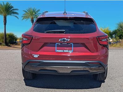 Used 2024 Chevrolet Trax - photo 1