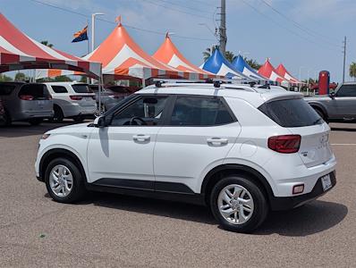 Used 2020 Hyundai Venue SEL SUV for sale #SLA78541A - photo 2