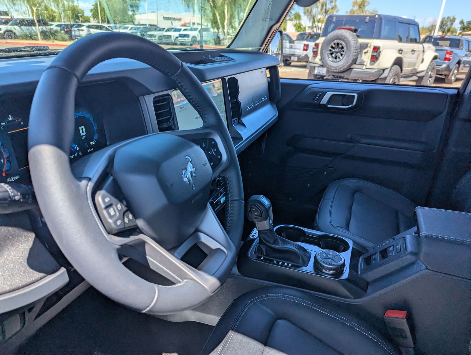 New 2025 Ford Bronco - photo 16