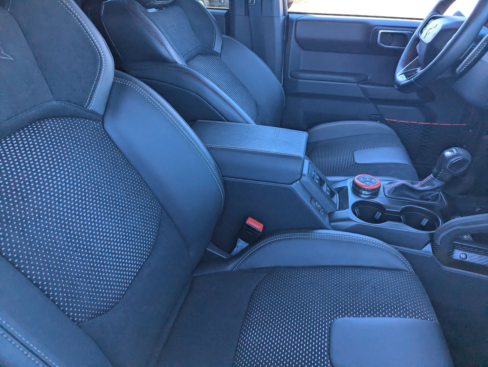 New 2025 Ford Bronco - photo 34