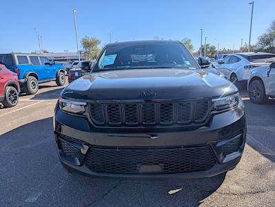 2023 Jeep Grand Cherokee 4x4 SUV for sale #SLB72366A - photo 2