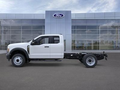 New 2026 Ford F-450 Super Cab Cab Chassis for sale #TED38737 - photo 2