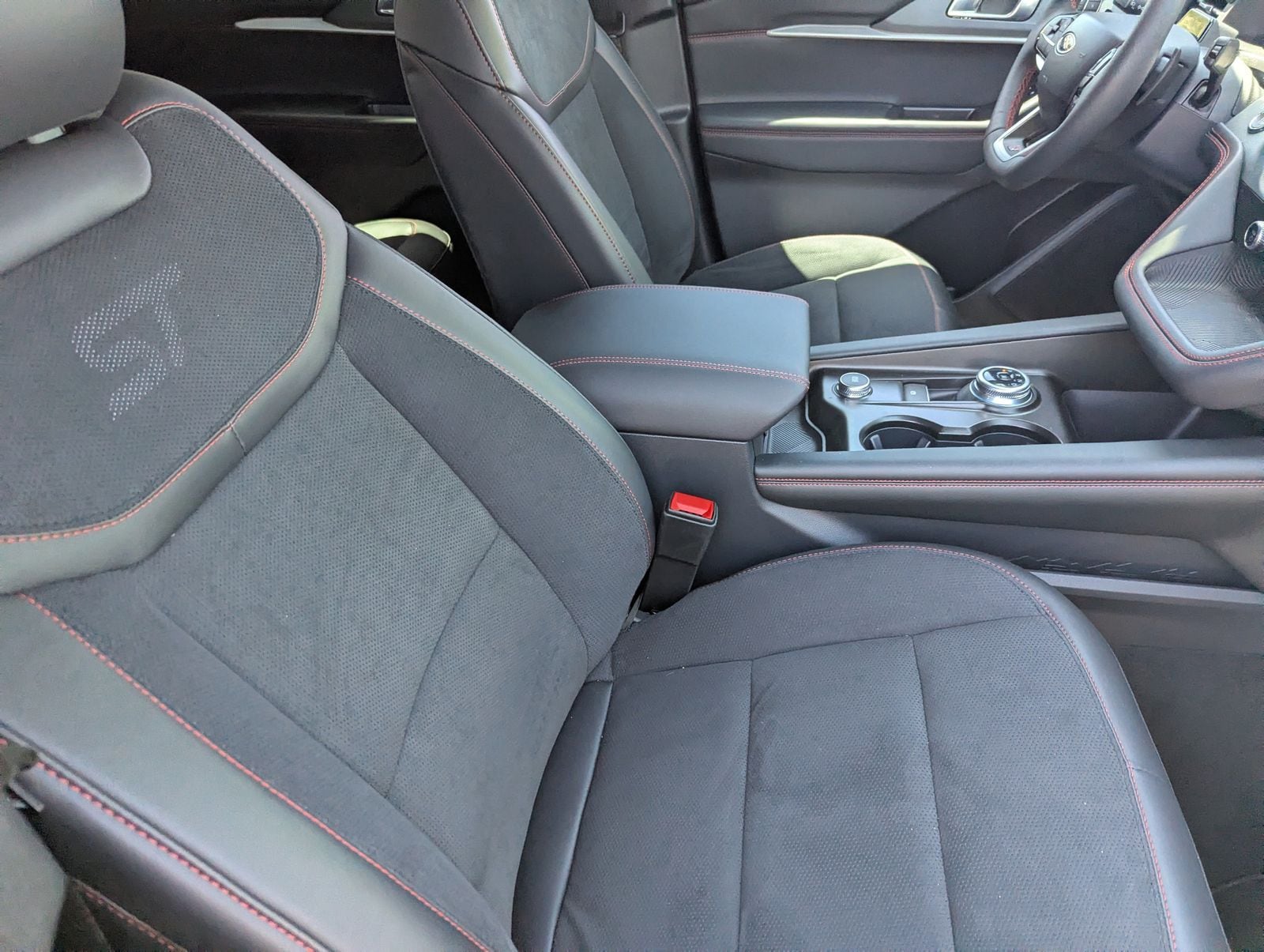New 2026 Ford Explorer - photo 22