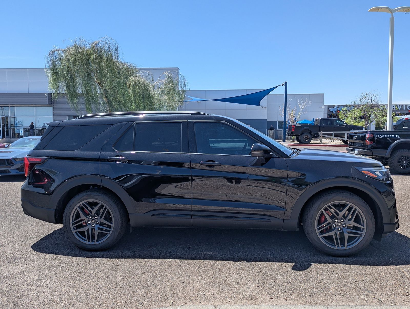 New 2026 Ford Explorer - photo 6