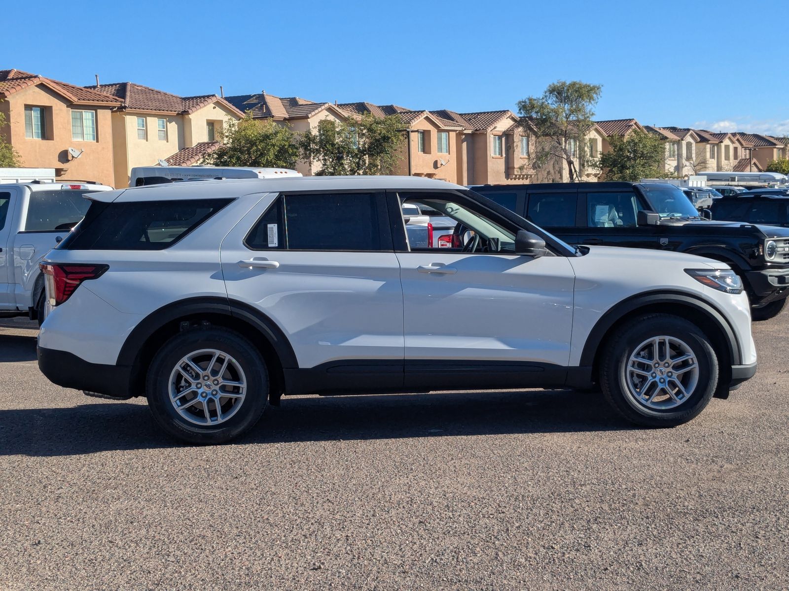 New 2026 Ford Explorer - photo 7
