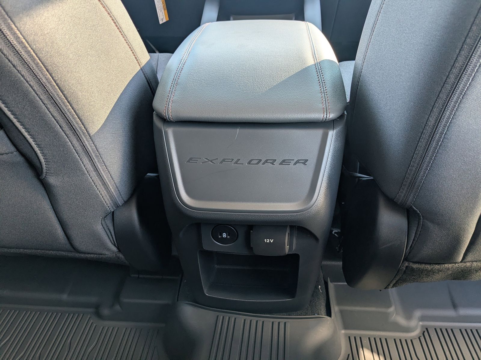 New 2026 Ford Explorer - photo 14