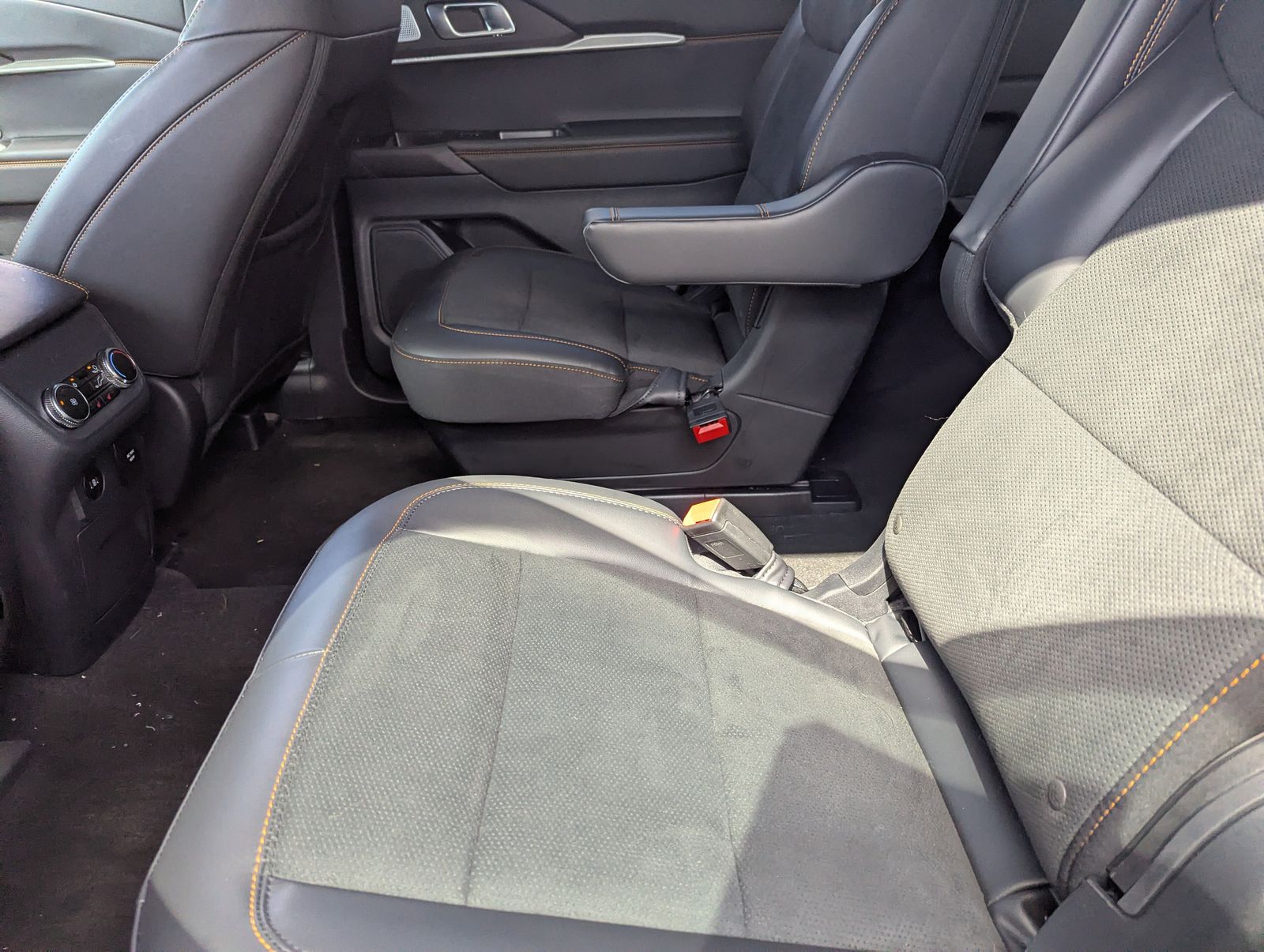 New 2026 Ford Explorer - photo 50