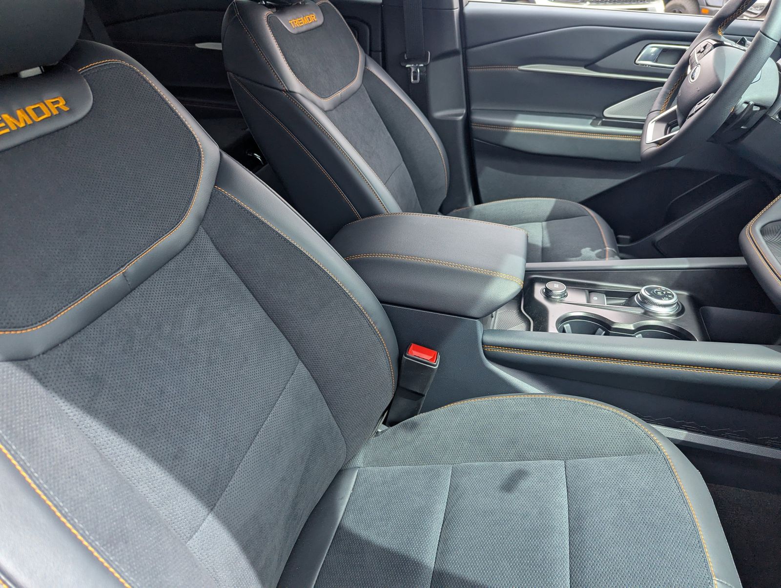 New 2026 Ford Explorer - photo 44