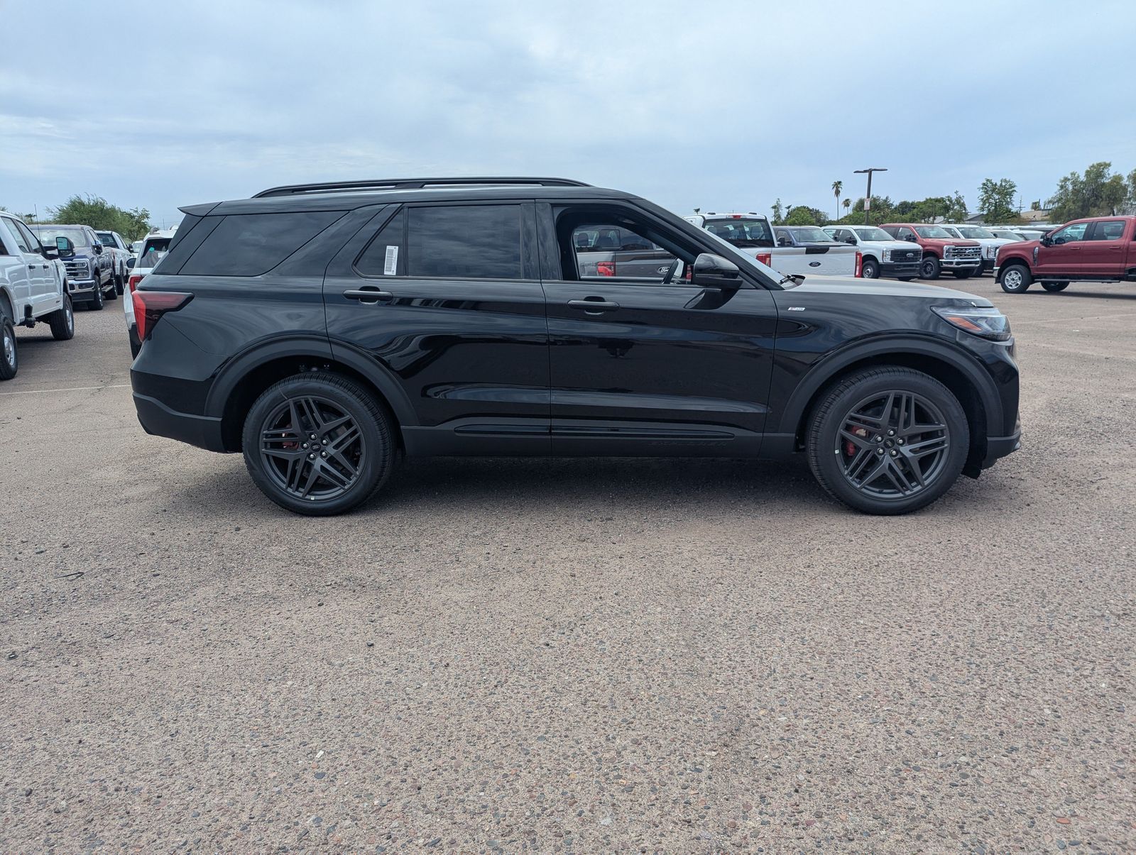 New 2026 Ford Explorer - photo 7