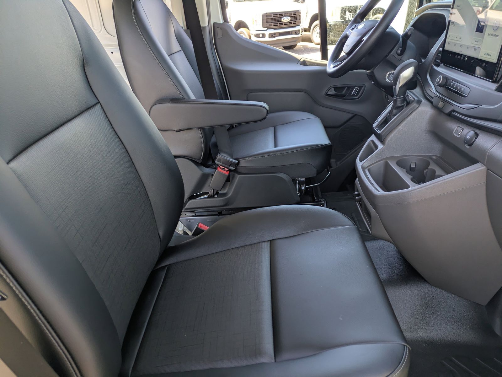 New 2026 Ford Transit 150 - photo 44