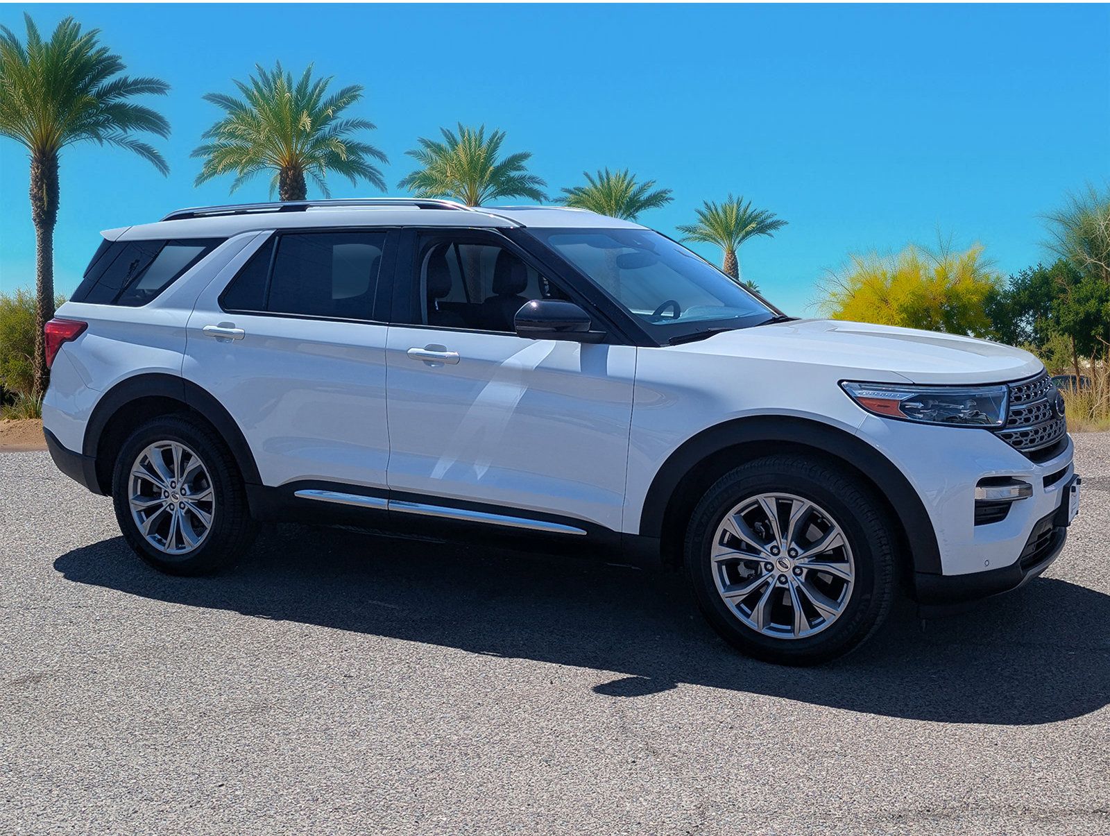 Used 2021 Ford Explorer - photo 1