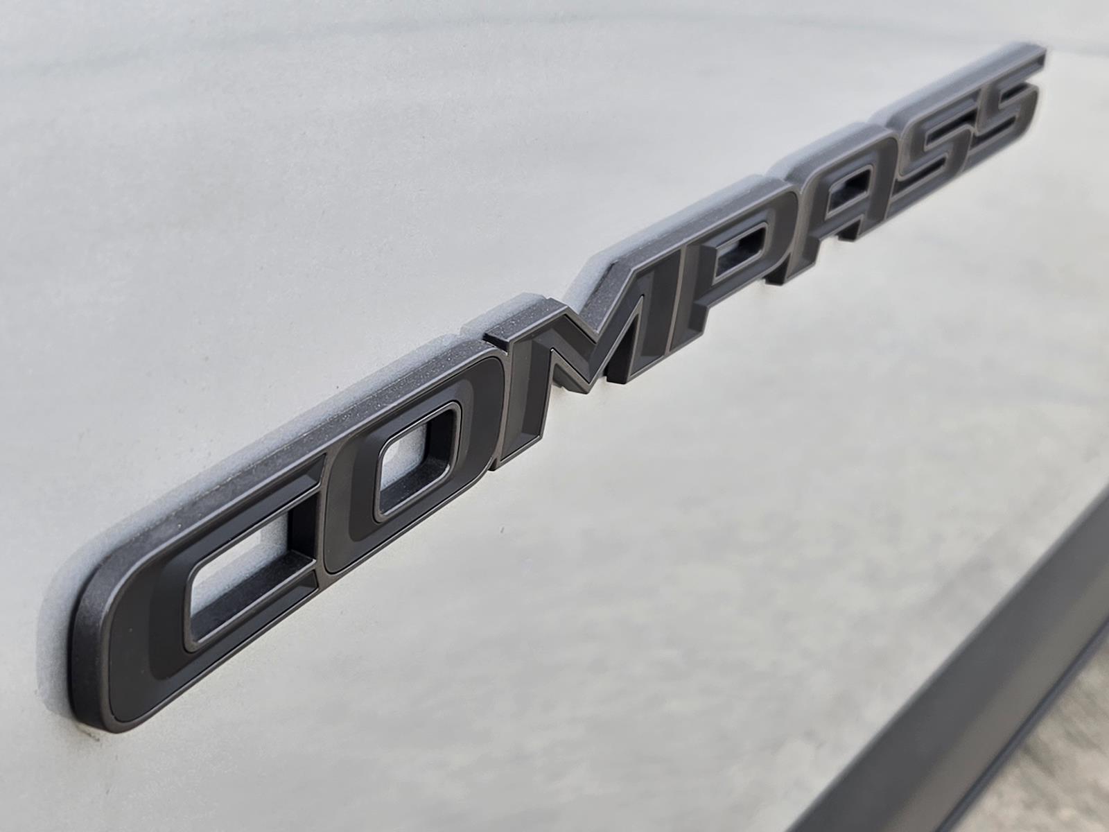 New 2026 Jeep Compass - photo 9