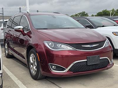 2018 Chrysler Pacifica FWD Minivan for sale #26GC0620A - photo 1