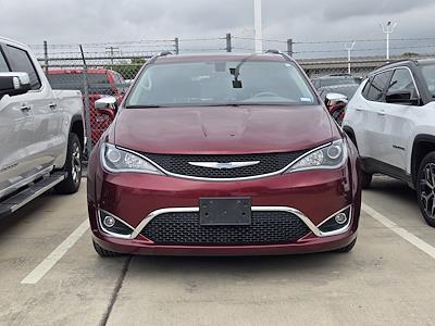 2018 Chrysler Pacifica FWD Minivan for sale #26GC0620A - photo 2