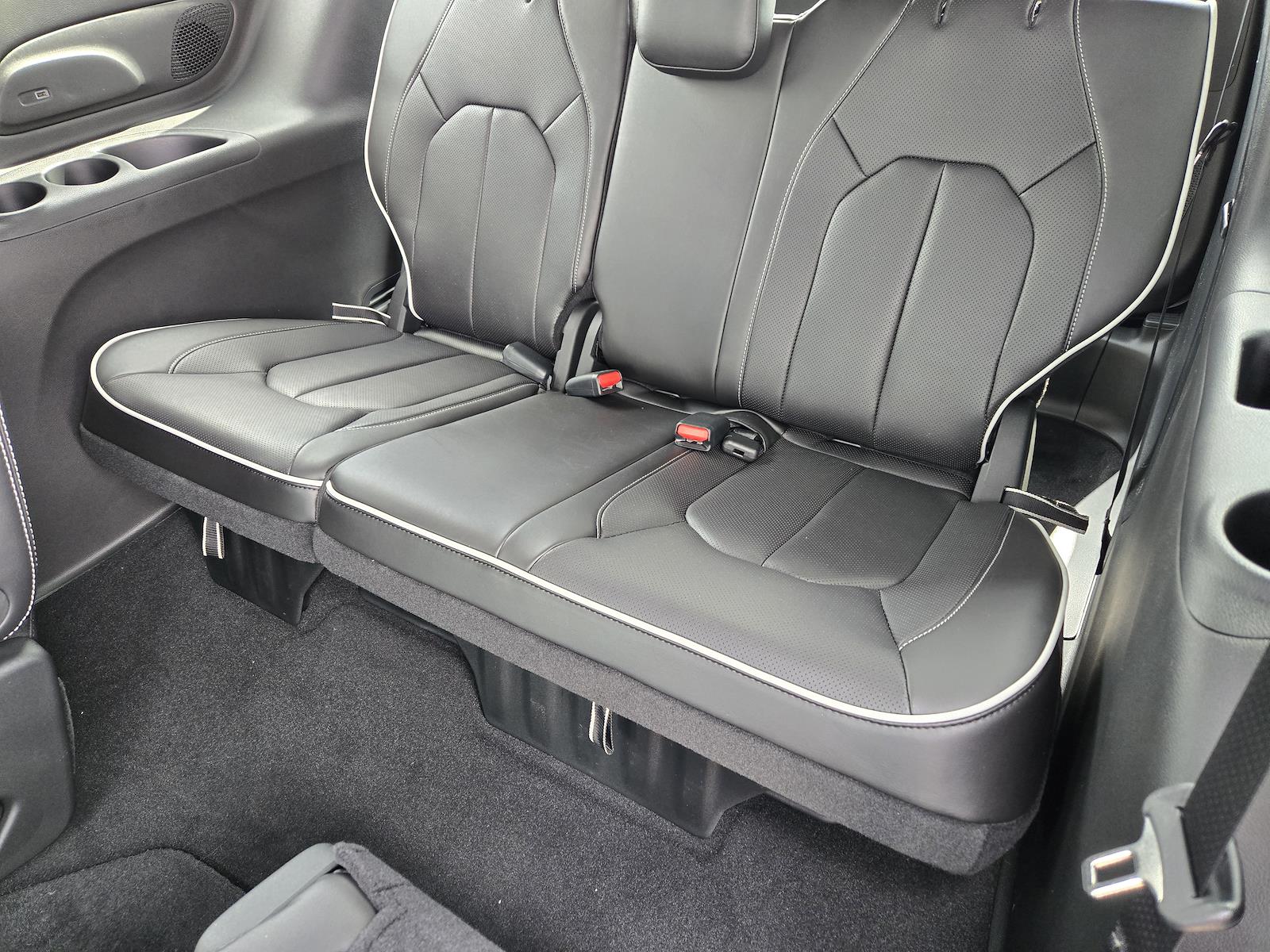 New 2026 Chrysler Pacifica - photo 25