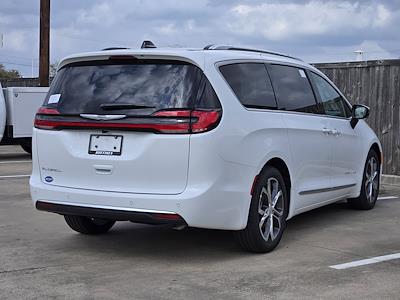 New 2026 Chrysler Pacifica - photo 2