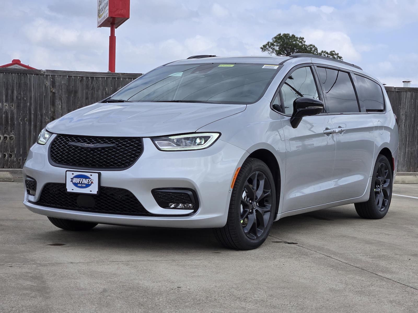 New 2026 Chrysler Pacifica - photo 5