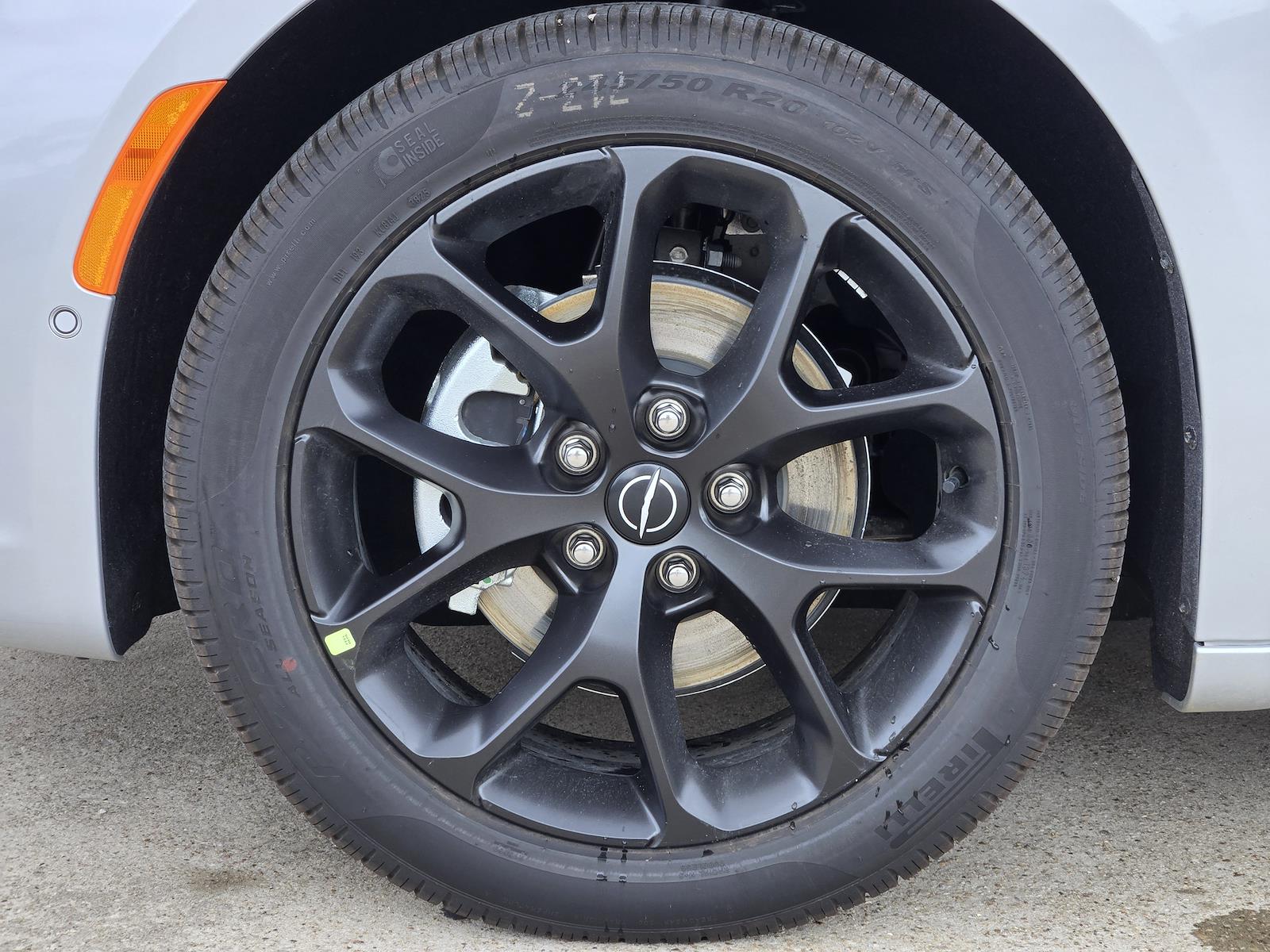 New 2026 Chrysler Pacifica - photo 11