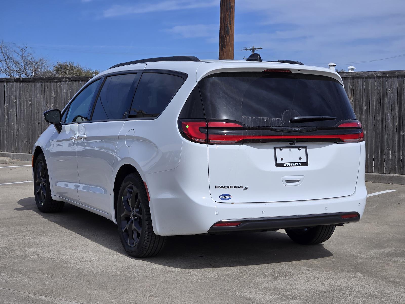 New 2026 Chrysler Pacifica - photo 6