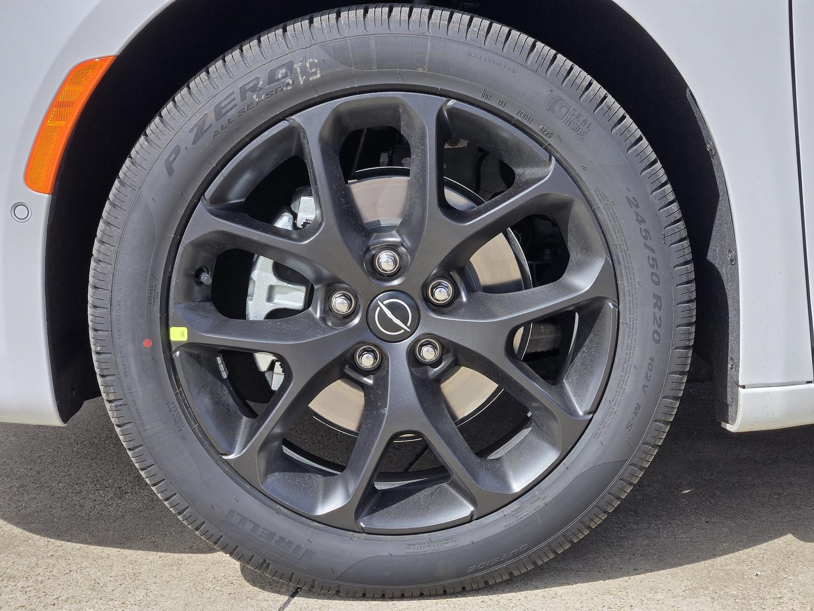 New 2026 Chrysler Pacifica - photo 10