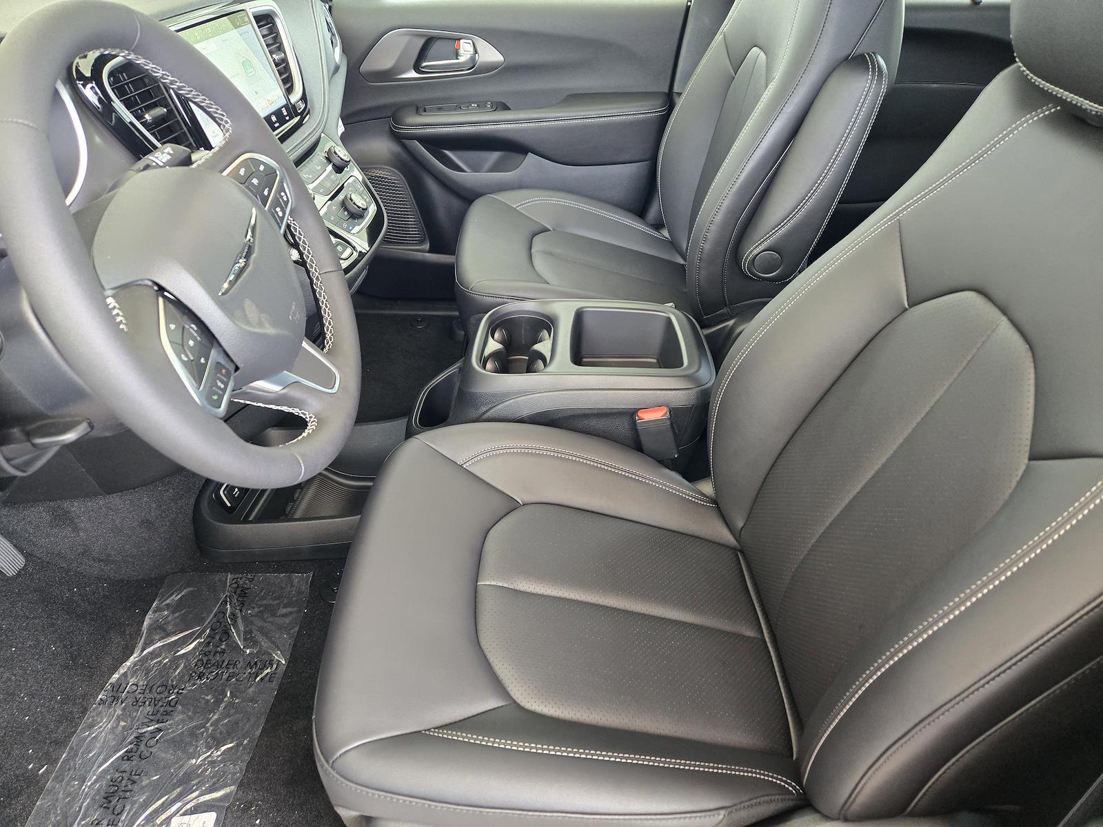 New 2026 Chrysler Pacifica - photo 11
