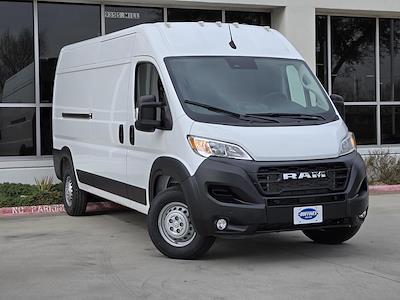 Used 2025 Ram ProMaster 2500 - photo 1
